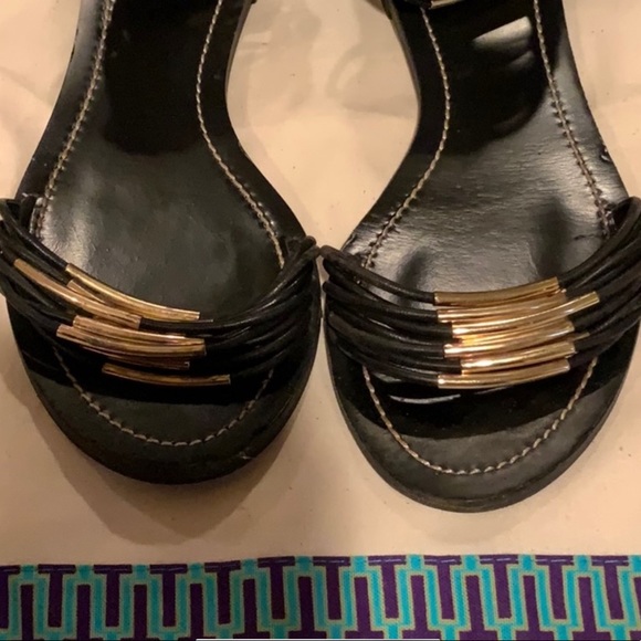 Tory Burch Mignon Sandal - Picture 4 of 7
